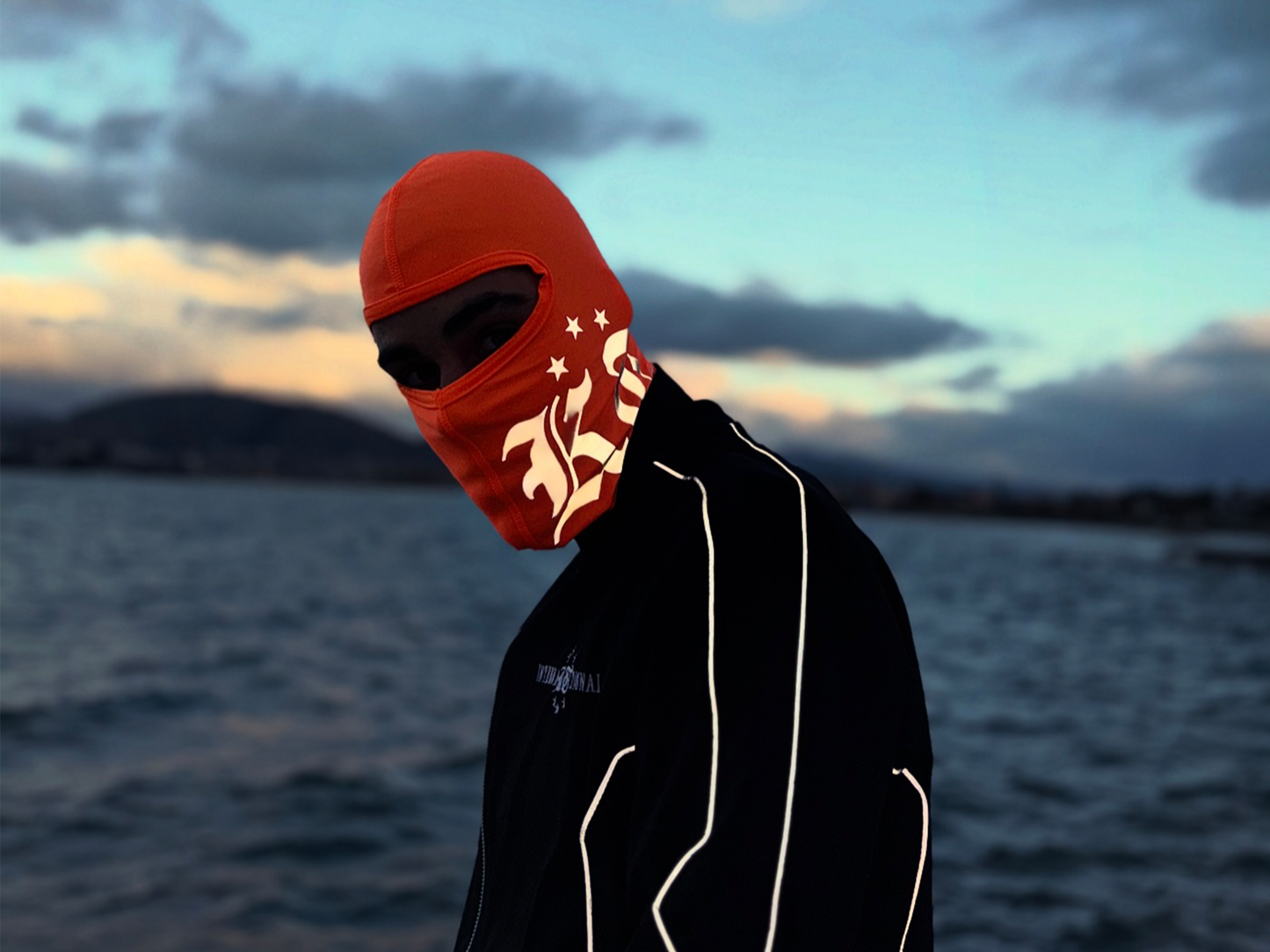 FACE OFF - ORANGE BALACLAVA